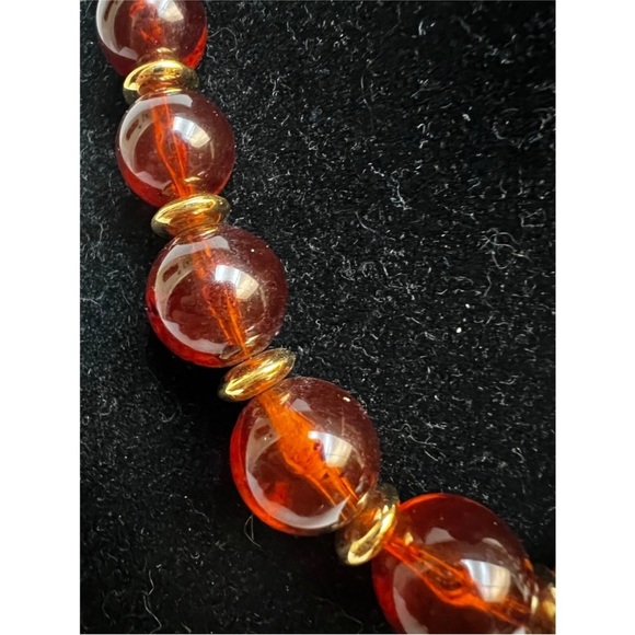 Vintage NAPIER Long Necklace Graduated Chunky Amber Lucite Beads Gold Accents - Picture 4 of 7